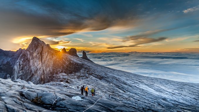escalar monte kinabalu