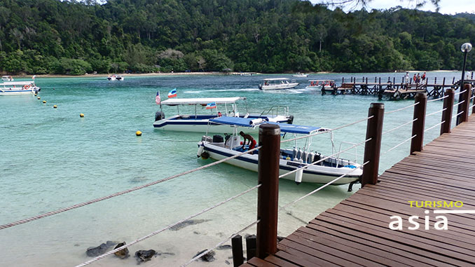 Las playas de kota kinabalu en Borneo