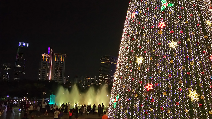 La navidad en Kuala Lumpur en las Petronas